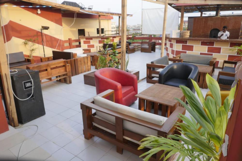Senateur Hotel Agontinkon Cotonou Exteriör bild