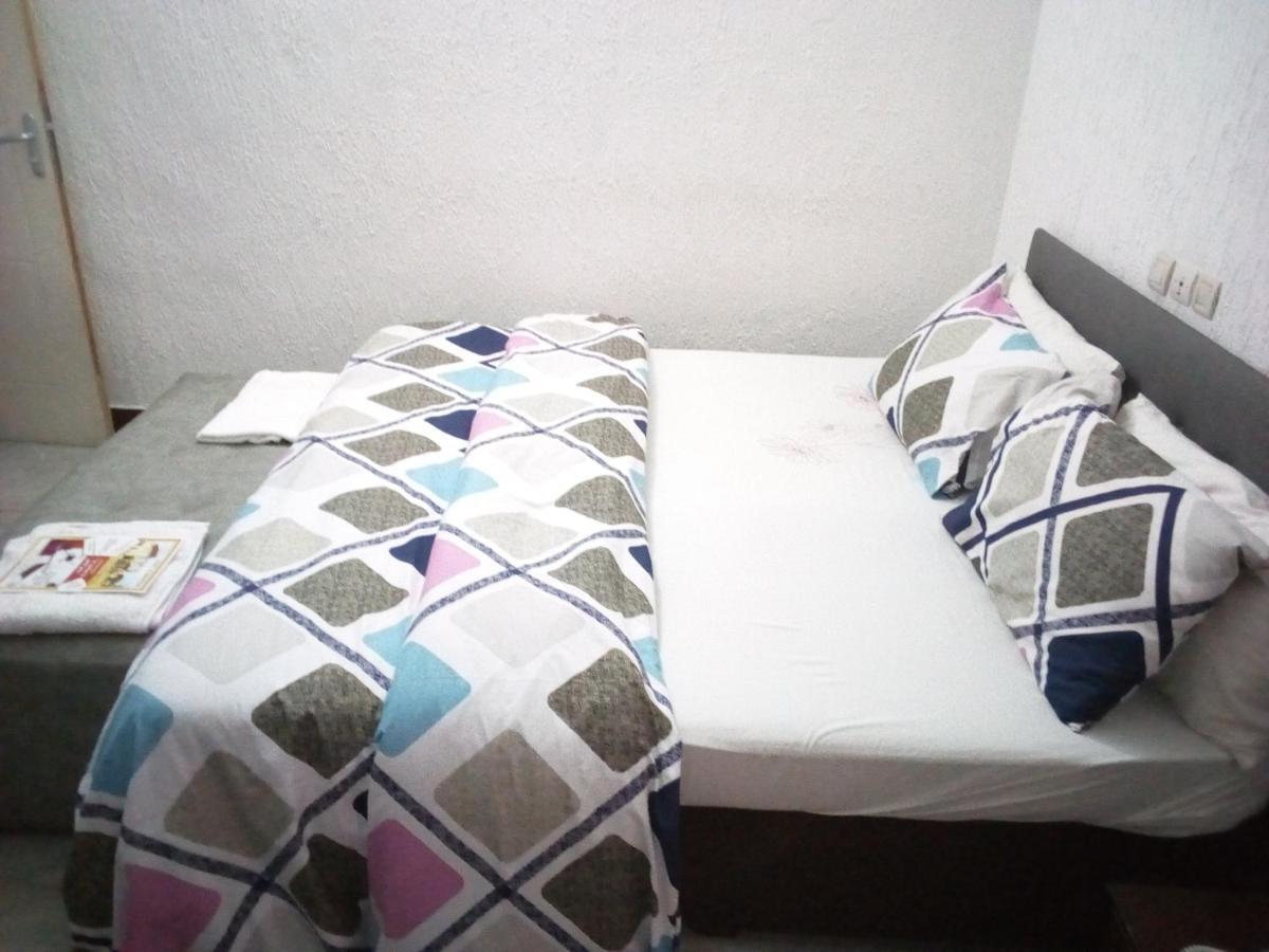 Senateur Hotel Agontinkon Cotonou Exteriör bild